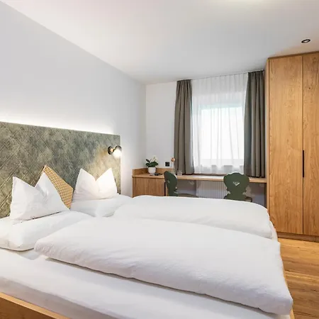 Gasthof Albergo Dolomiten-2